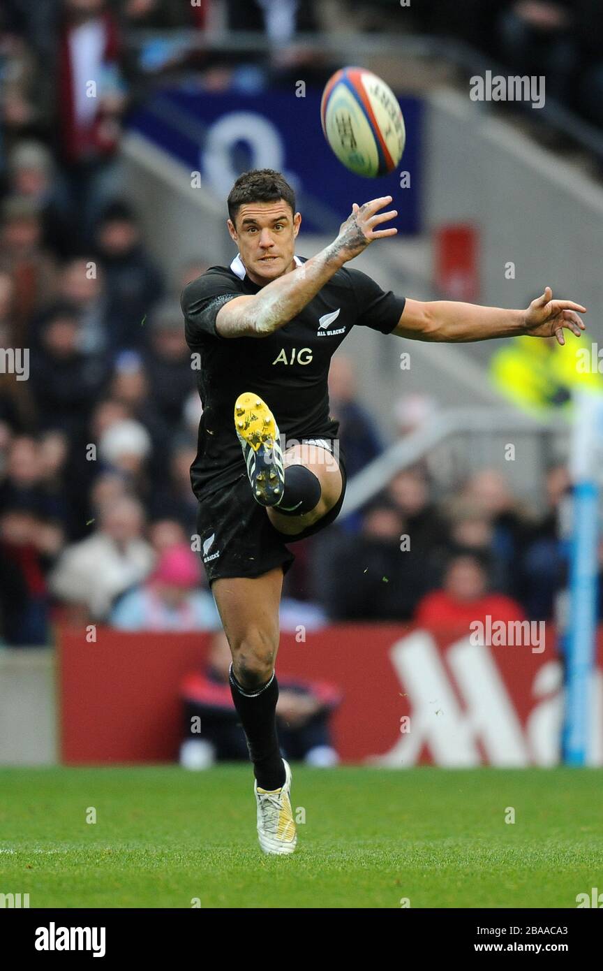 Dan carter conversion hi-res stock photography and images - Alamy