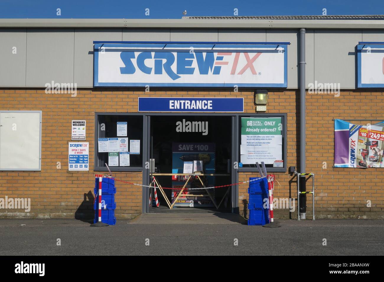 Restrictions put in place at ScrewFix during the Coronavirus (Covid 19) outbreak Stock Photo