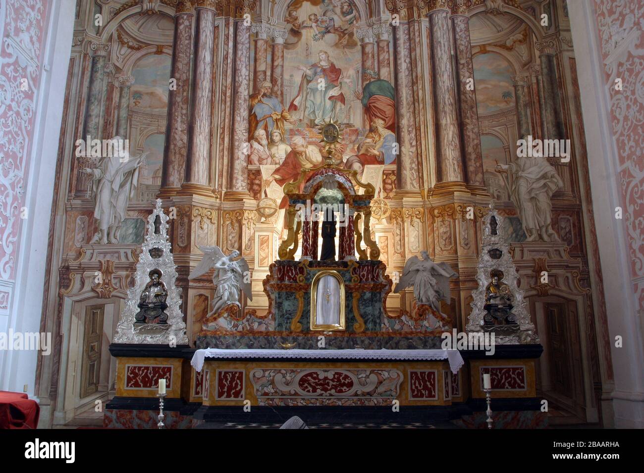 Saint catherine altar hi-res stock photography and images - Alamy