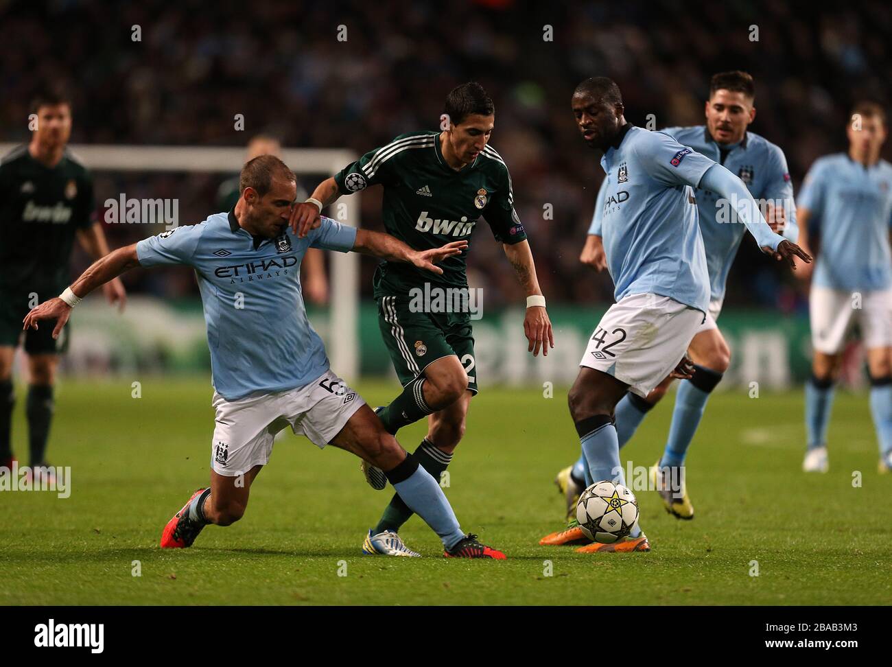 Manchester City's Pablo Zabaleta (left) and Real Madrid's Angel Di Maria battle for the ball Stock Photo