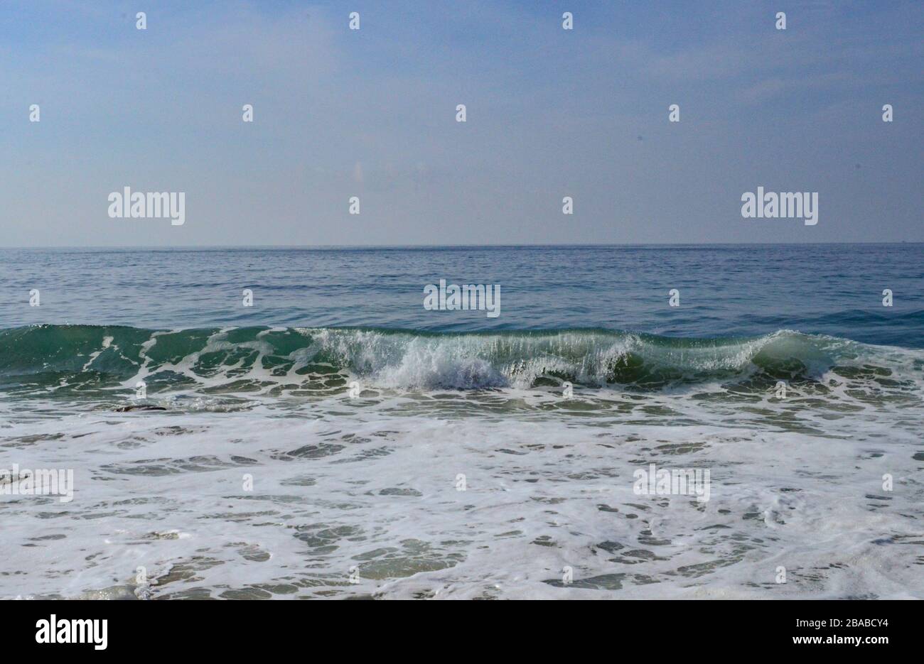 Laguna Nigel Pearl Beach Waves Ocean Beaches Surfside Stock Photo - Alamy