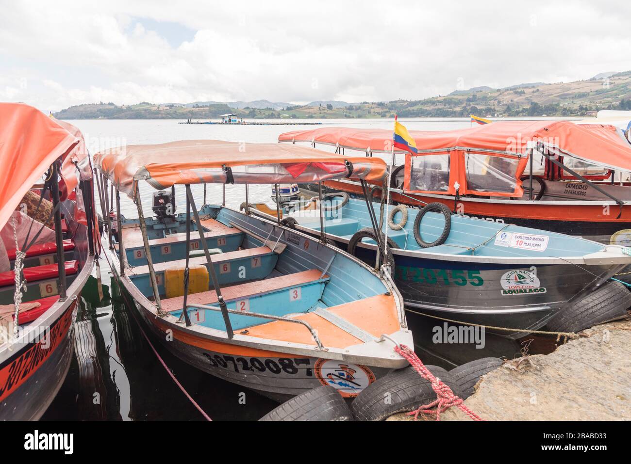 Aquitania, Boyaca / Colombia; April 9, 2018: boats for sightseeing tours of Tota, the largest Colombian lake Stock Photo