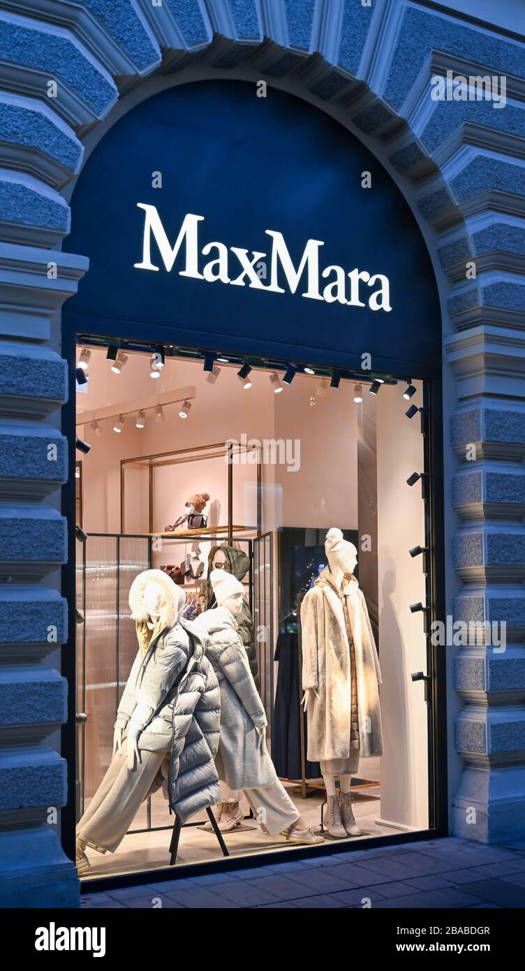 VIENNA, AUSTRIA - NOVEMBER 2019: Shop window of a branch of MaxMara in Vienna city centre Stock Photo