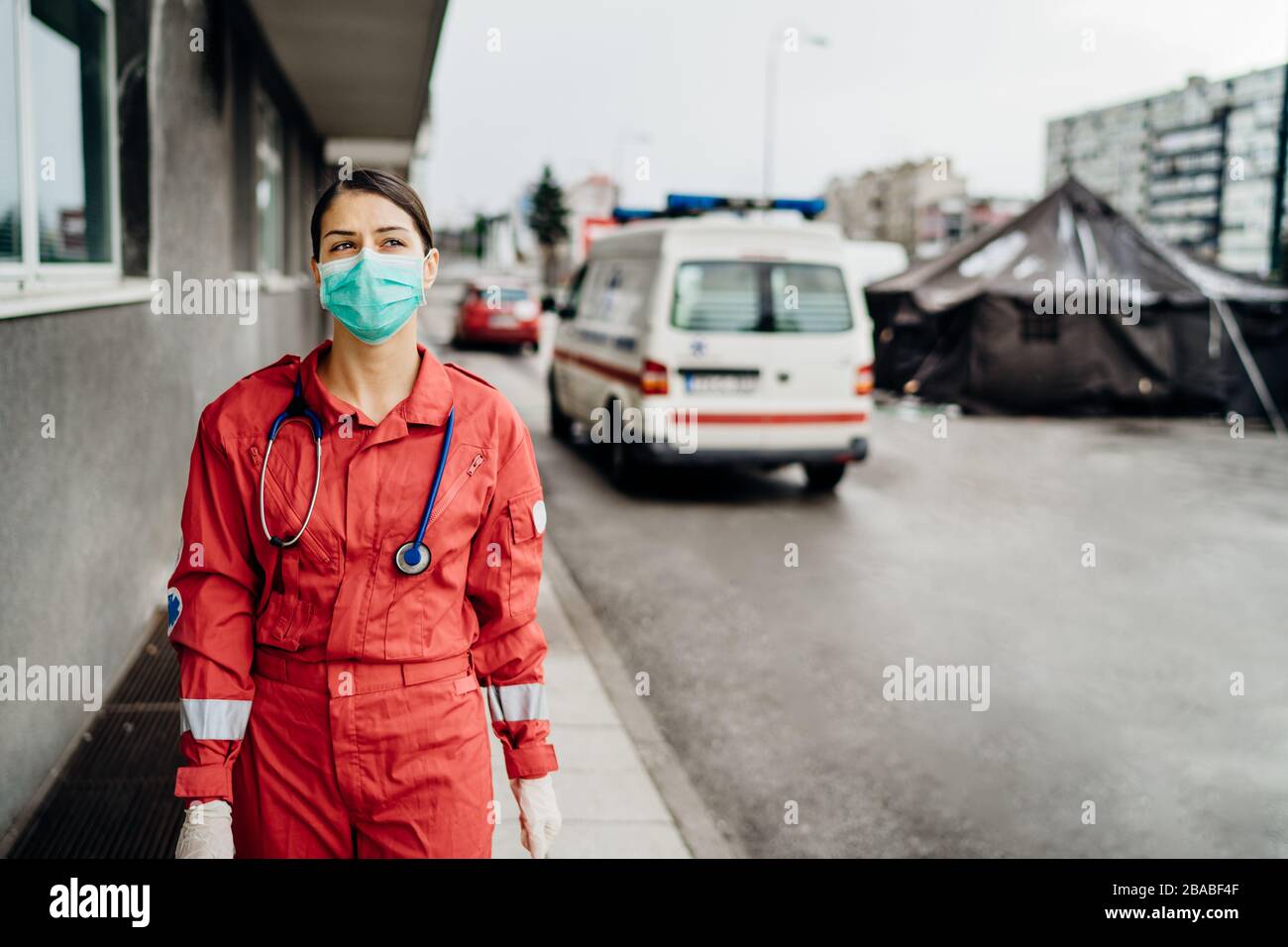 Hospital isolation room hi-res stock photography and images - Alamy