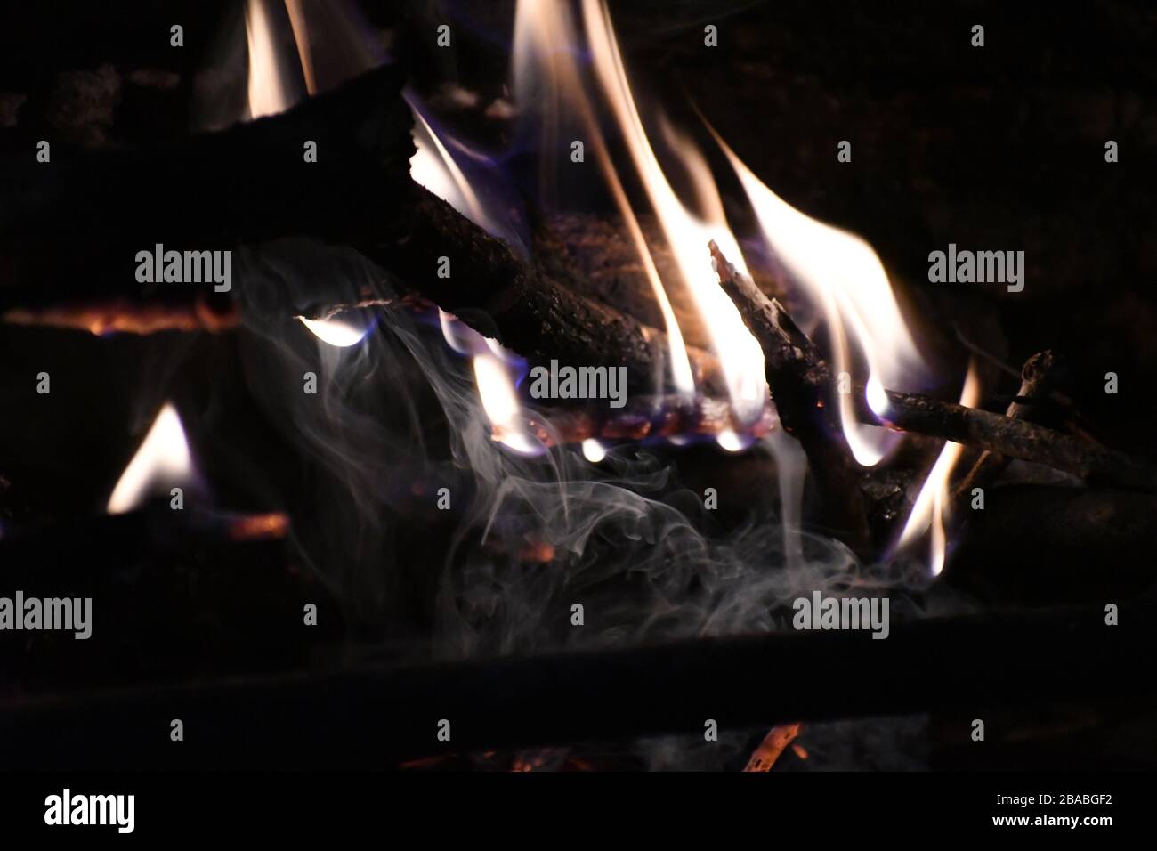 Smoke in brick fireplace fire hi-res stock photography and images - Alamy