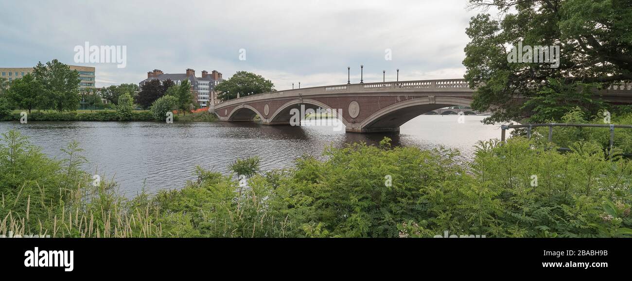 Arch bridge over river, Cambridge, Massachusetts, USA Stock Photo
