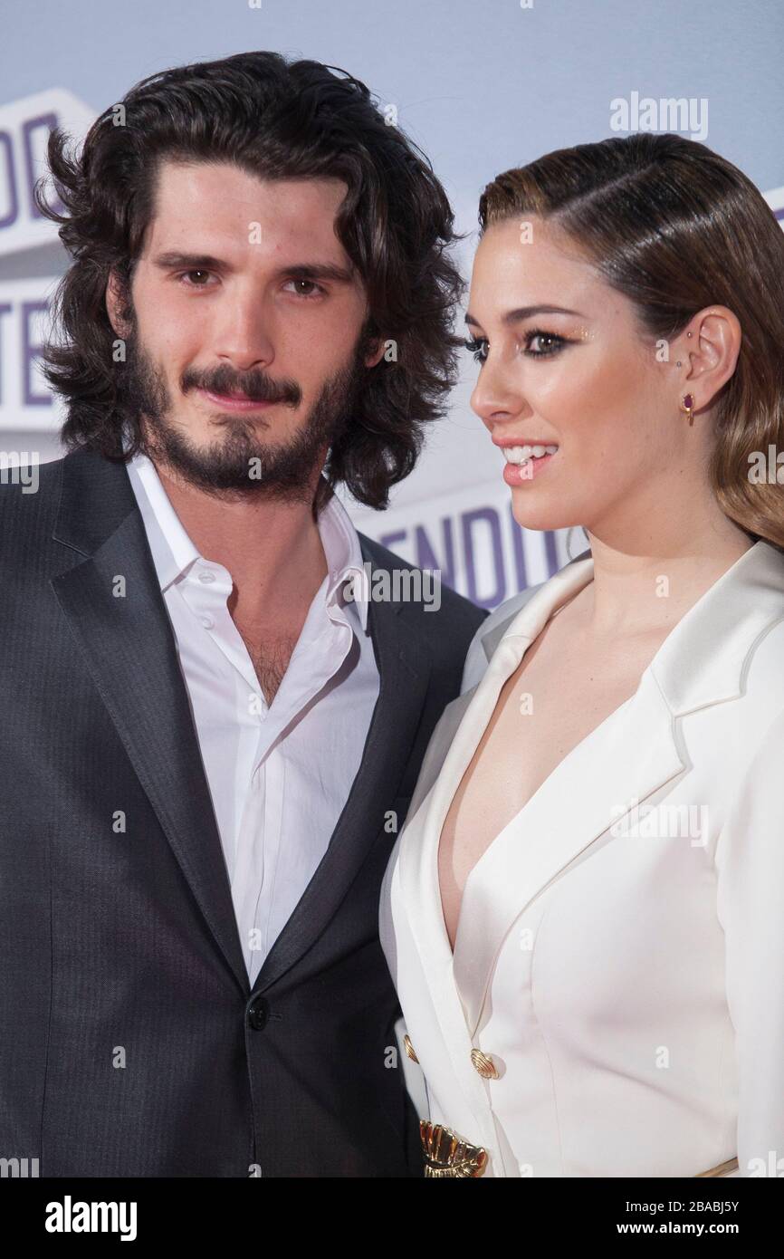 Actress Blanca Suarez and actor Yon Gonzalez pose during `Perdiendo el  Norte´ film premiere photocall in Madrid, Spain. March 05, 2015.  (ALTERPHOTOS/V Stock Photo - Alamy