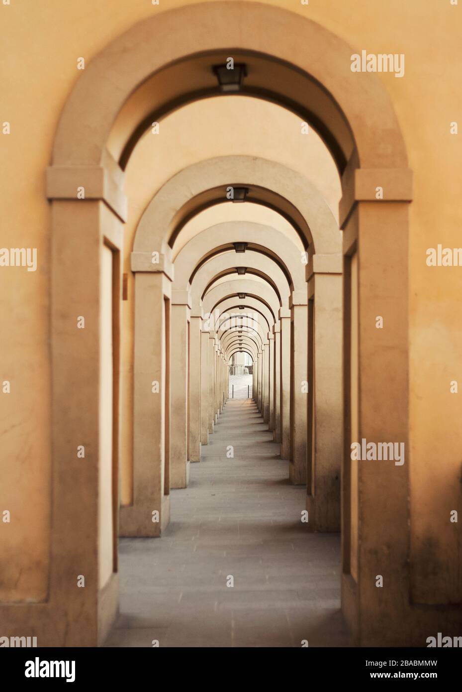 Arches of the Vasari Corridor connecting Palazzo Vecchio to the Pitti Palace in Florence, Tuscany, Italy - segment between Uffizi and Ponte Vecchio Stock Photo