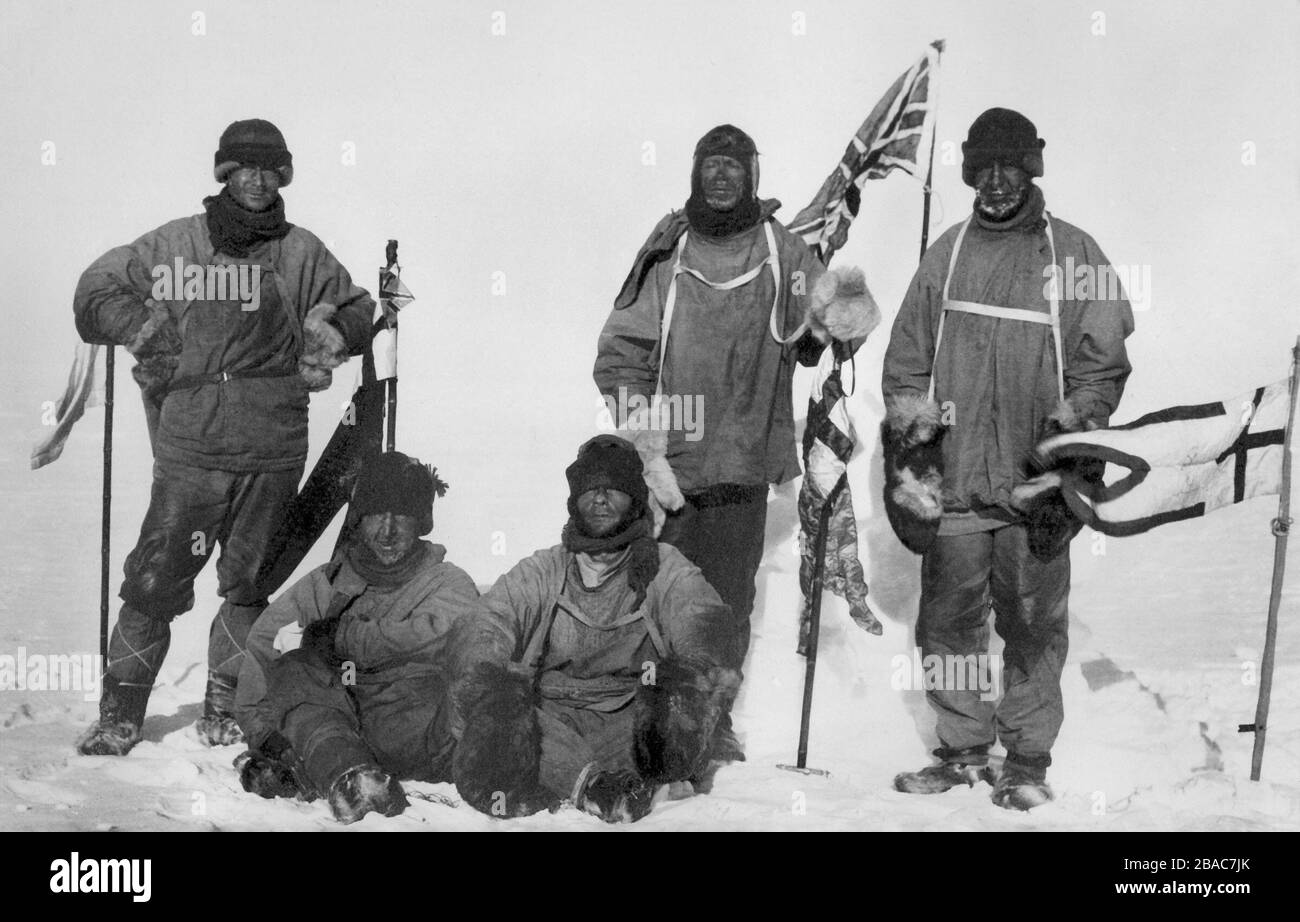 Group portrait of men who survived the British Antarctic Expedition, led by Capt. Robert Scott, 1910-1912. Photo by Herbert Ponting  (BSLOC 2018 4 82) Stock Photo