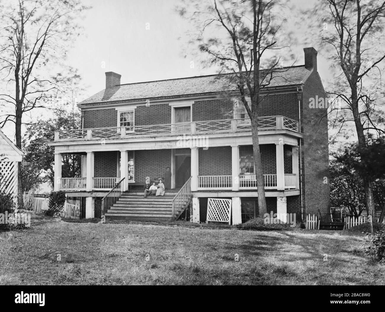 US Civil War. Confederate Gen. Robert E. Lee surrendered to Union Gen