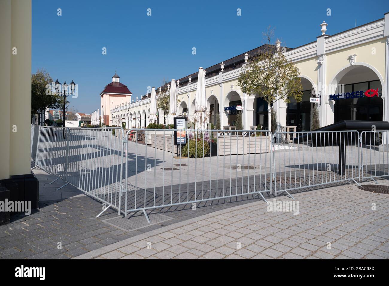 Designer Outlet Berlin High Resolution Stock Photography and Images - Alamy
