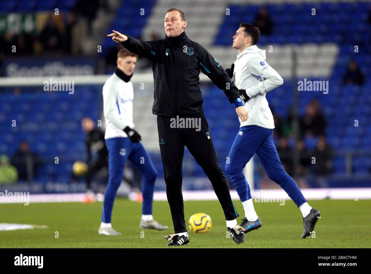Everton Coach Duncan Ferguson Stock Photo Alamy