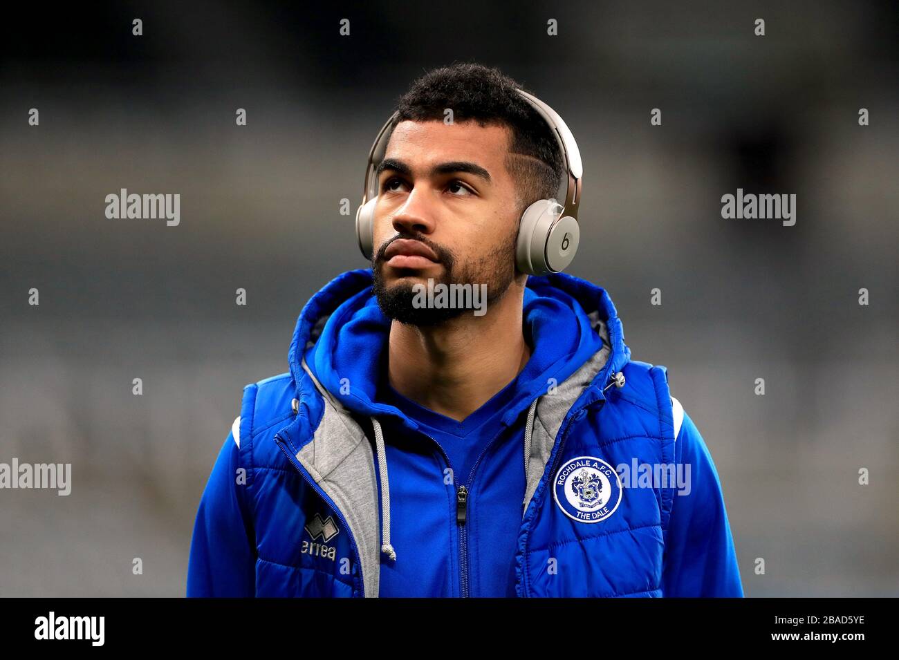 Rochdale s Goalkeeper Robert Sanchez Ahead Of Kick off Stock Photo Alamy