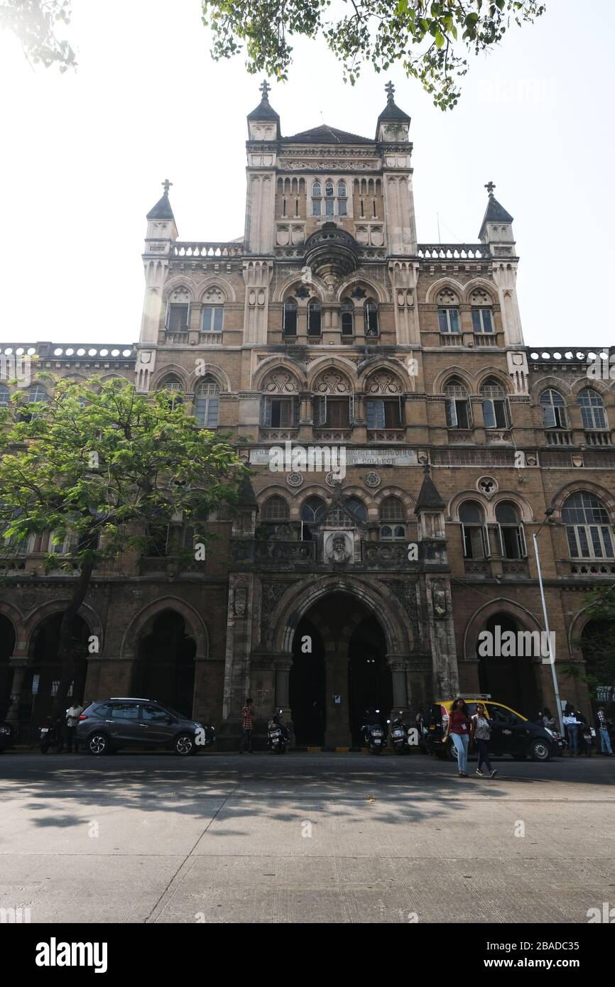 Colonial-era Elphinstone College in Mahatma Gandhi Road, Kala Ghoda, Fort, Mumbai, India Stock Photo