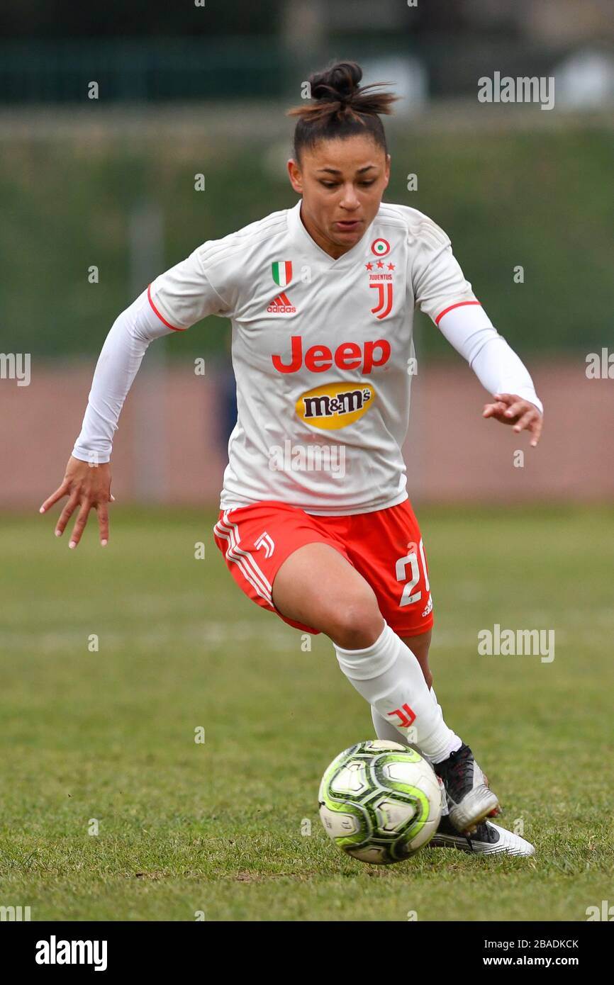 Maria Alves assina contrato com a Juventus e espera estrear contra o  Barcelona na Champions, futebol internacional