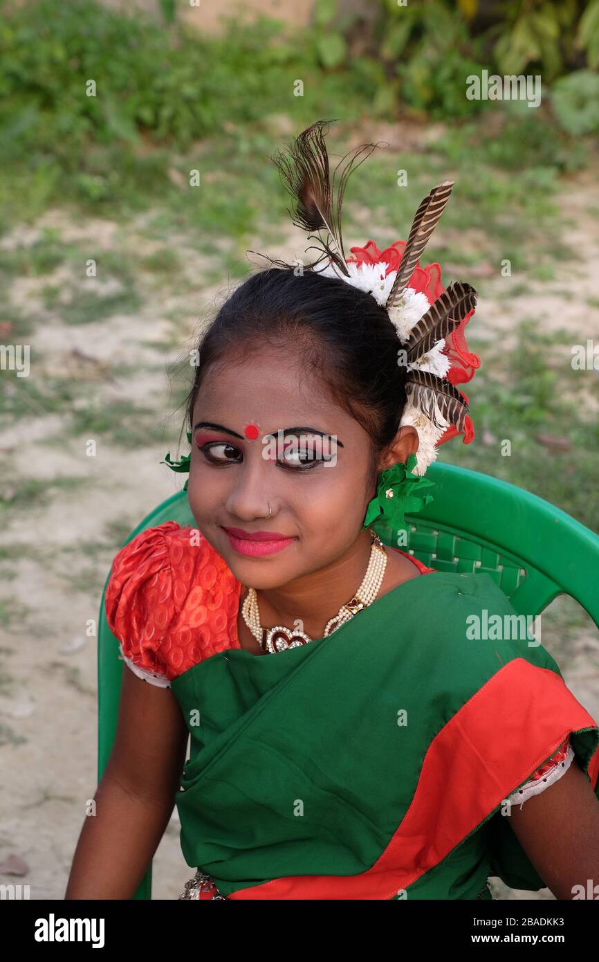 India portrait girl hi-res stock photography and images - Alamy