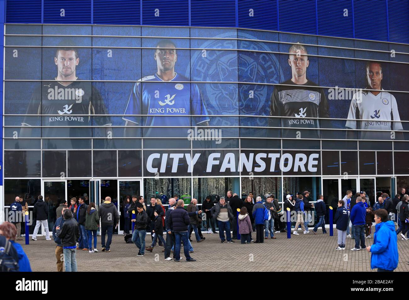 Fans outside the Leicester City, City Fanstore at the King Power Stadium  Stock Photo - Alamy