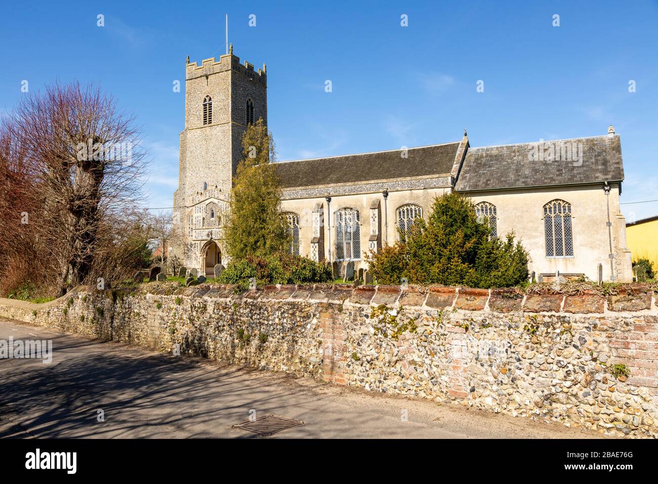 Village parishchurch St John the Baptist, Metfield, Suffolk, England, UK Stock Photo