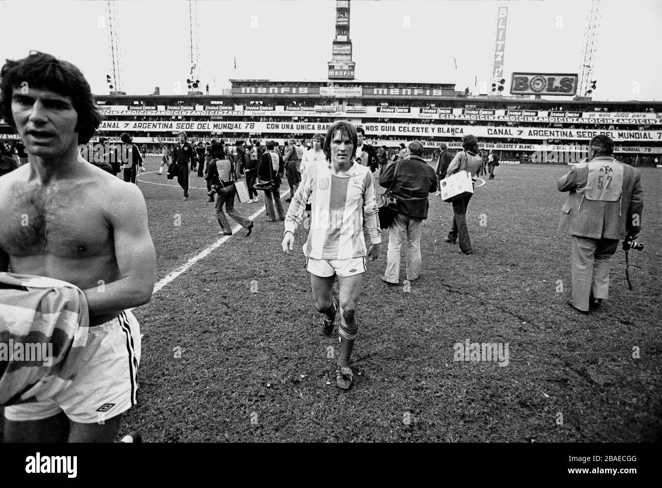 kenny dalglish shirt