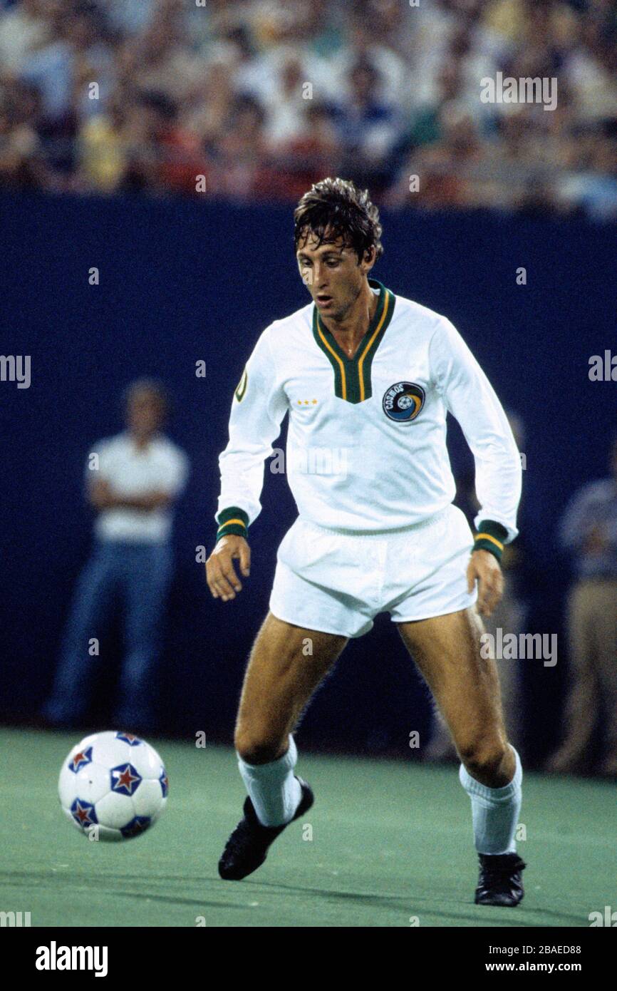 New York Cosmos - RIP Johan Cruyff. A true legend of the sport, worldwide  and in the #NASL. #CosmosFamily