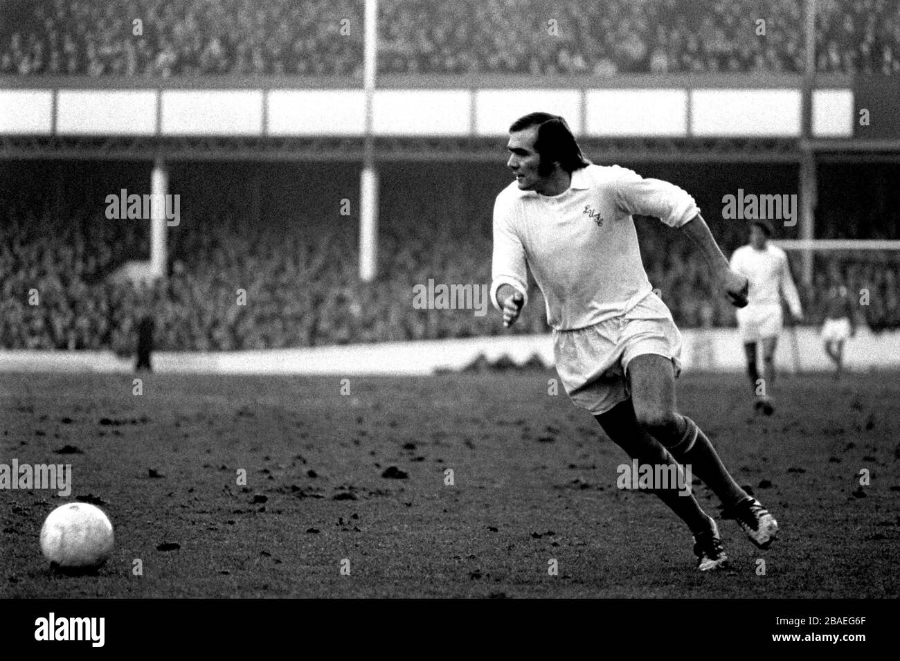 English footballer Terry Cooper of team Leeds United FC 1974 OLD PHOTO 