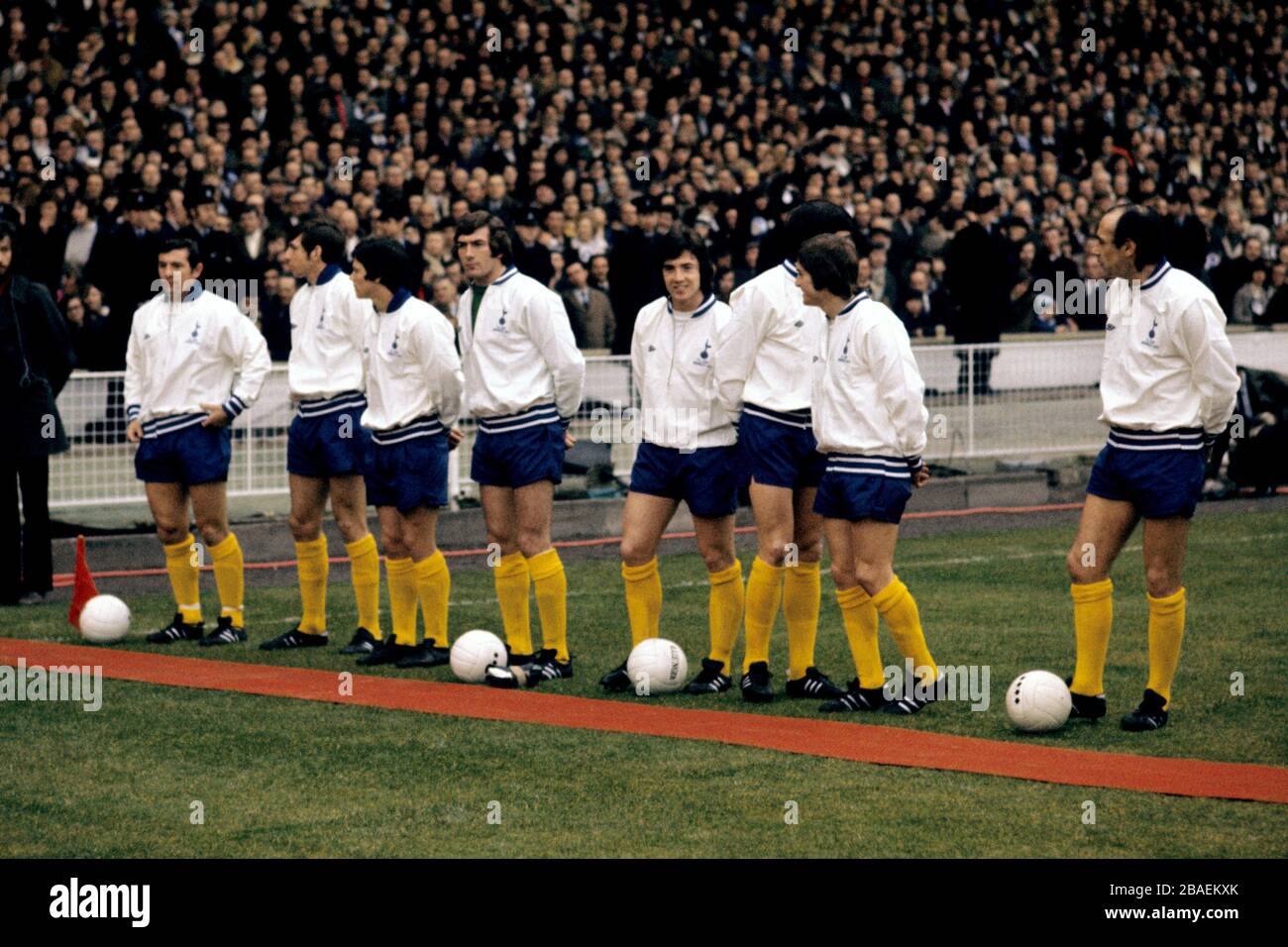 Tottenham Hotspur line up before the match: (l-r) Alan Mullery, Martin Peters, Steve Perryman, Pat Jennings, Joe Kinnear, Peter Collins, Jimmy Neighbour, Alan Gilzean Stock Photo