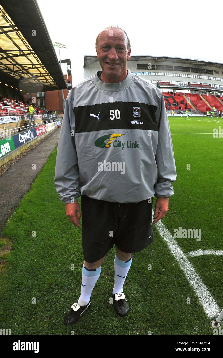 Coventry City goalkeeper coach Steve Ogrizovic Stock Photo
