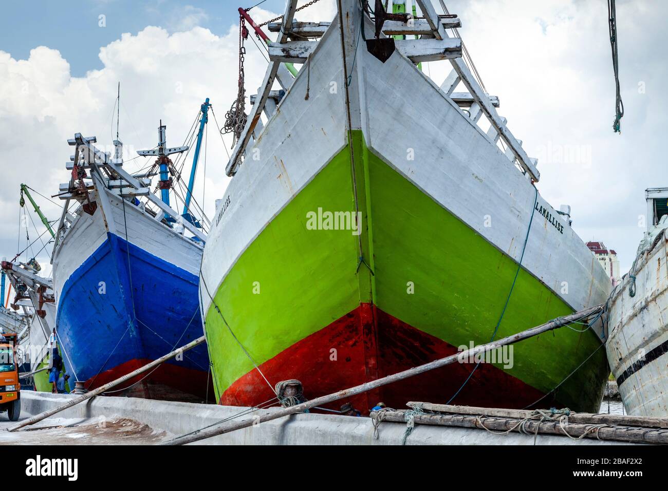Traditional Wooden Sailing Ships (Pinisi) At Sunda Kelapa Old Port, Jakarta, Indonesia Stock