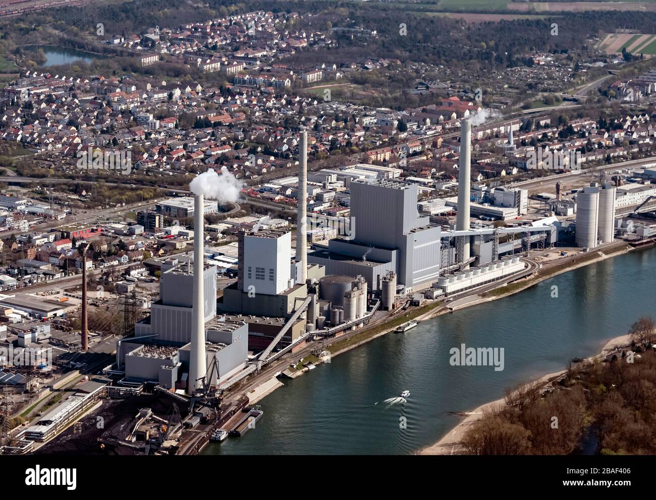 Mannheim, Germany. 26th Mar, 2020. Aerial view, taken from an airplane, of the Grosskraftwerk Mannheim (GKM). Credit: Uli Deck/dpa/Alamy Live News Stock Photo