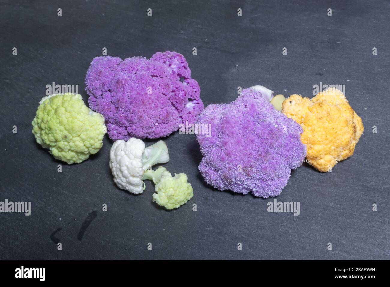 Multi colored cauliflower hi-res stock photography and images - Alamy