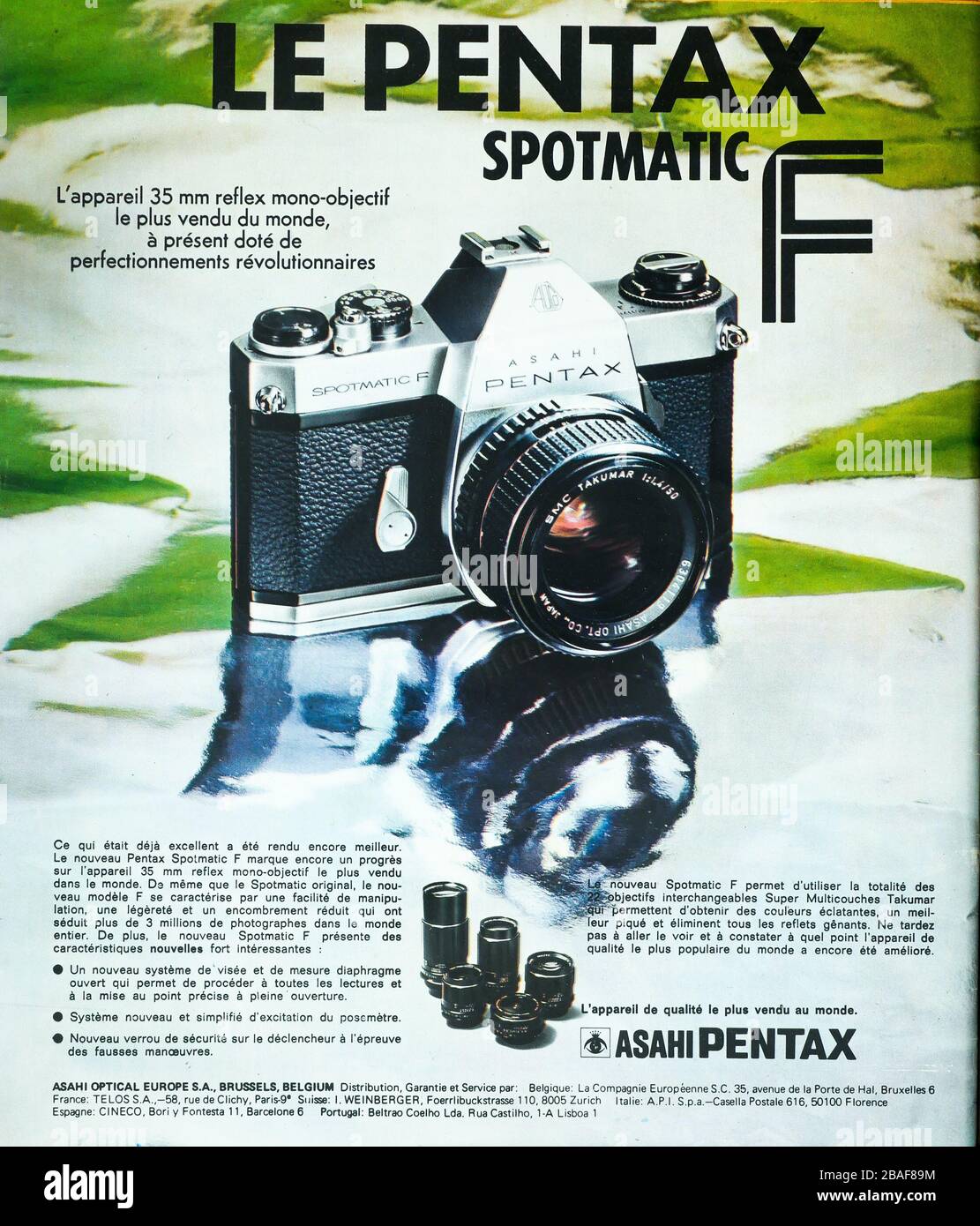 Advertising page for Pentax Spotmatic F camera, French News magazine  Paris-Match, 1973, France Stock Photo - Alamy