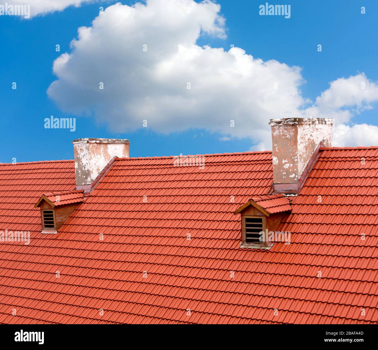 Old red metal tile hi-res stock photography and images - Alamy