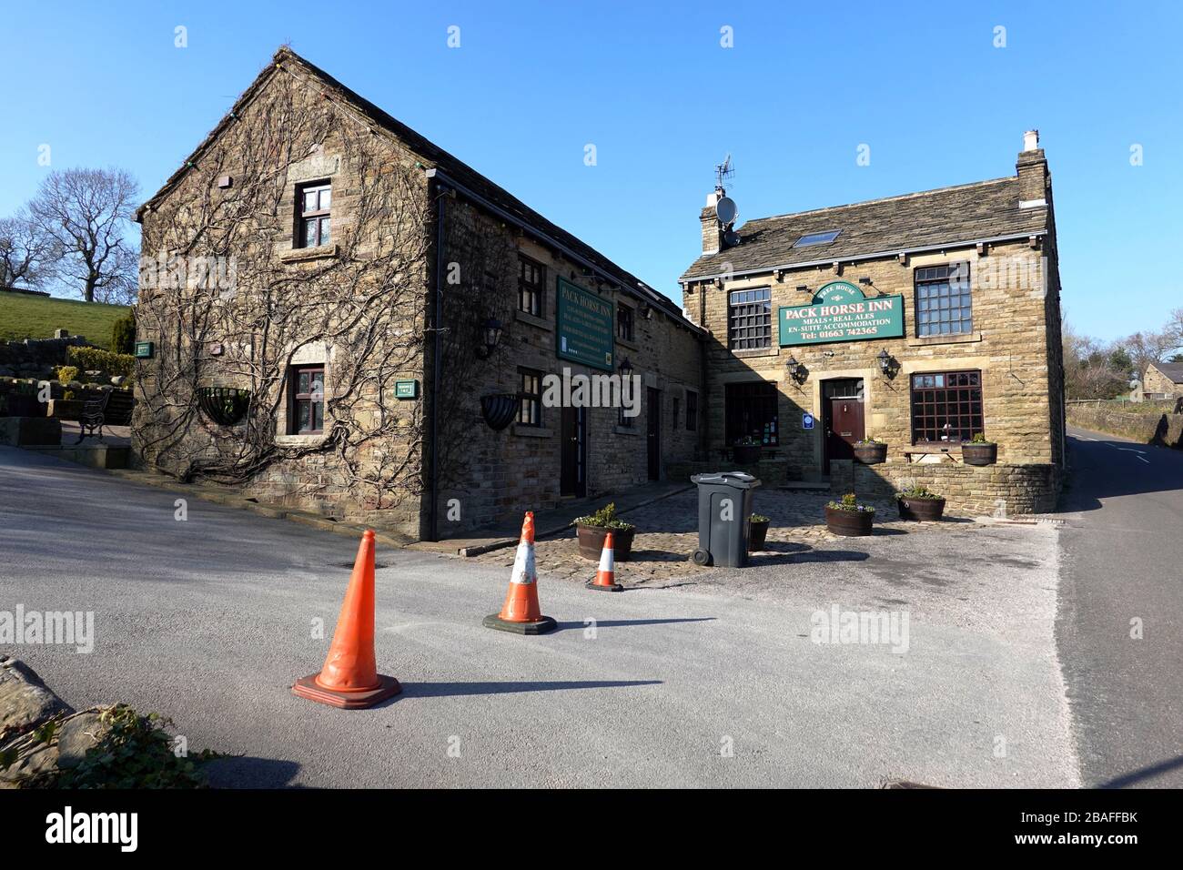 The pack horse inn hires stock photography and images Alamy