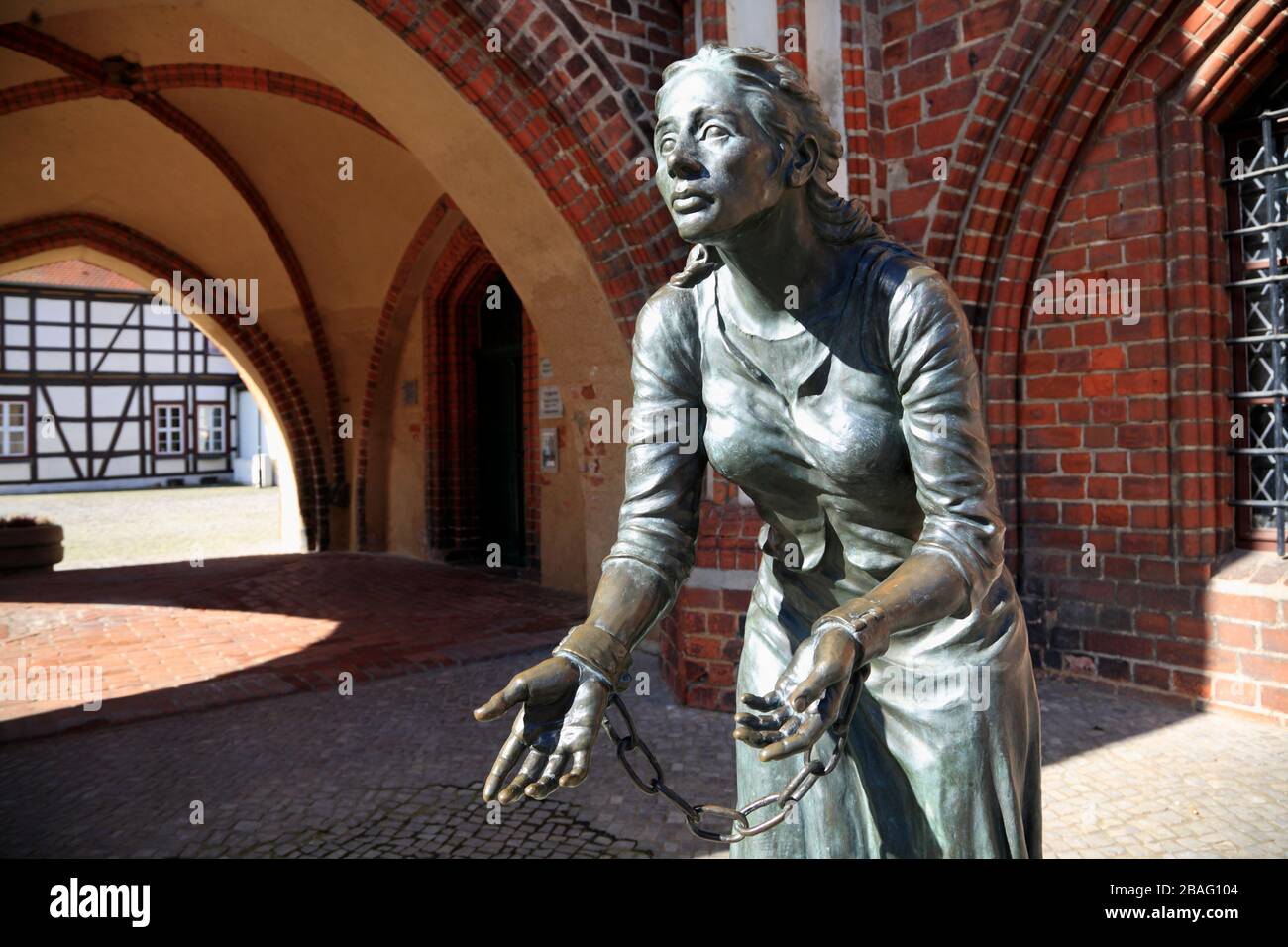 Grete-Minde-Monument,Tangermuende, Tangermünde, Altmark, Saxony-Anhalt,  Germany, Europe Stock Photo - Alamy