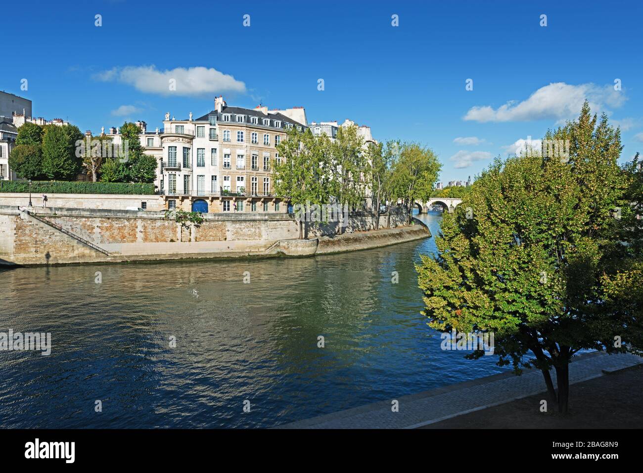 Eastern side of the Île SaintLouis (Island of Saint Louis) and the