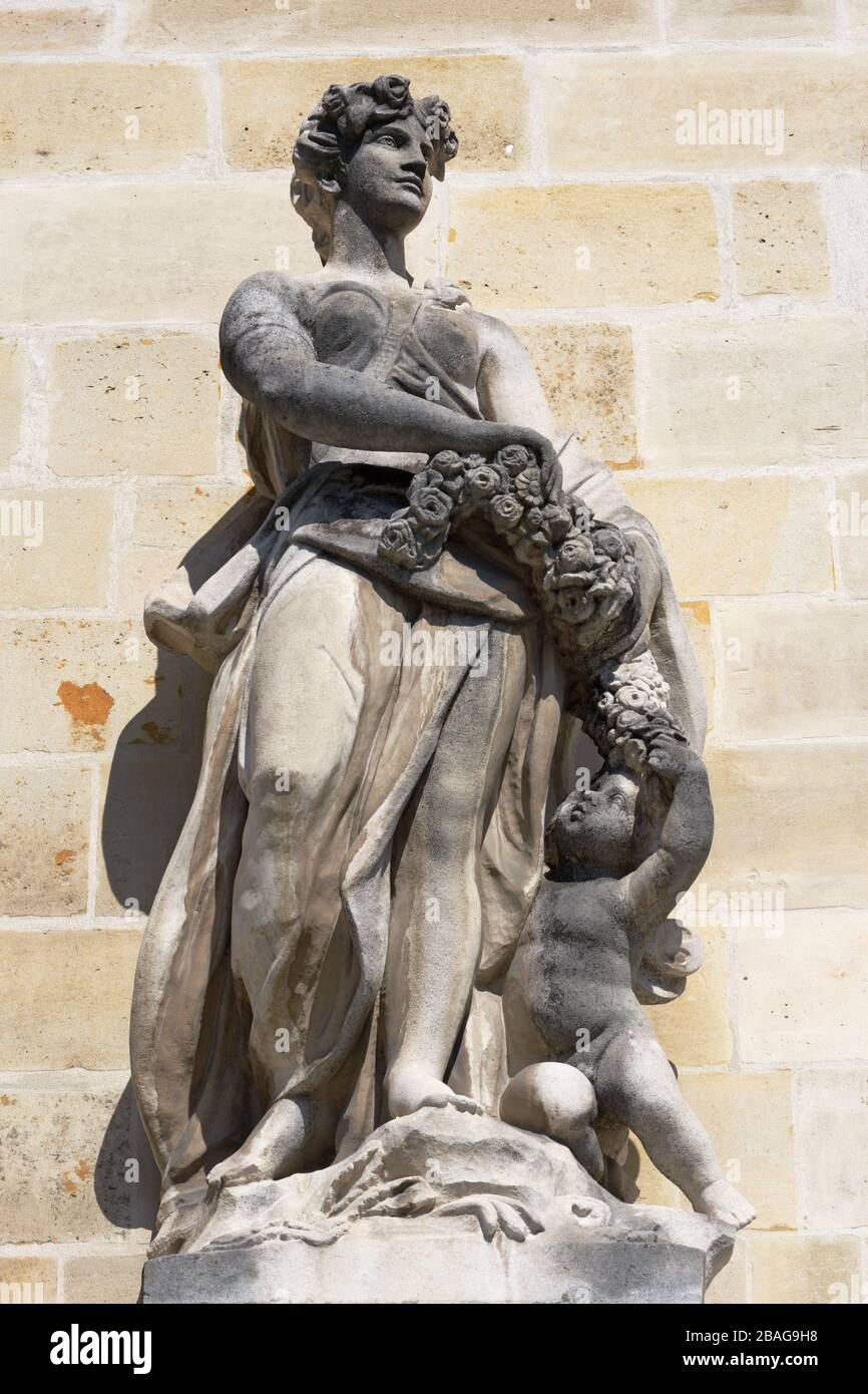 ''Spring' - one of the 'Four Seasons' statues at the Hôtel de Soubise, Paris, France Stock Photo