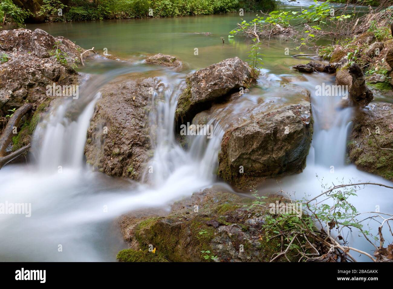 Cascade mountain stream hi-res stock photography and images - Alamy