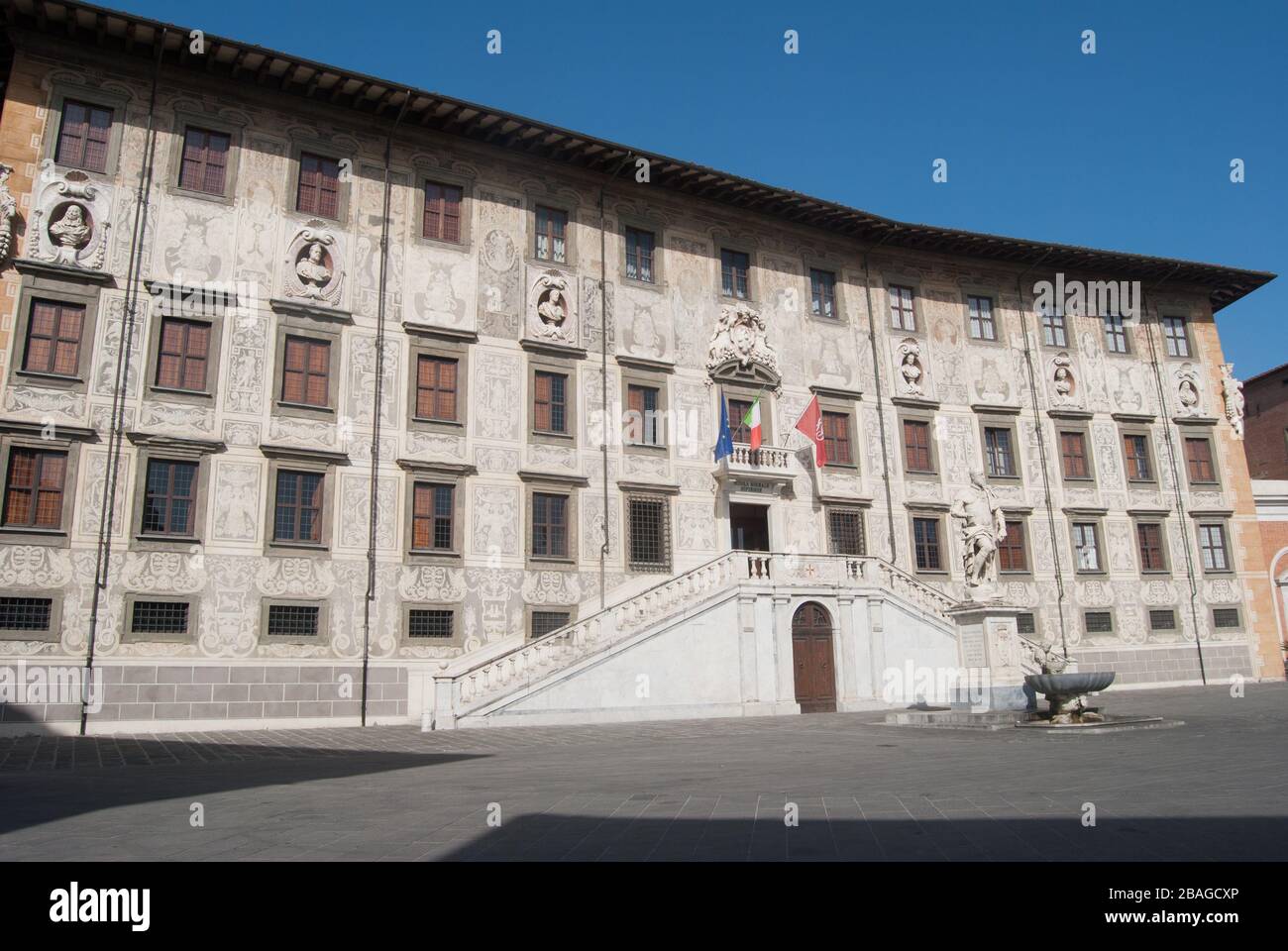 Scuola Normale Superiore, the Pisa Normal high school university in the Piazza dei Cavalieri / Palazzo della Carovana Stock Photo