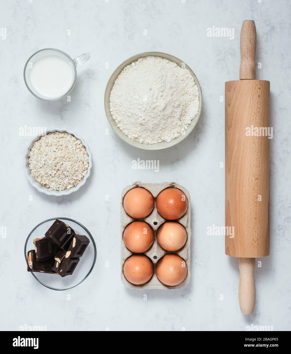 Kitchen ingredients tools hi-res stock photography and images - Alamy