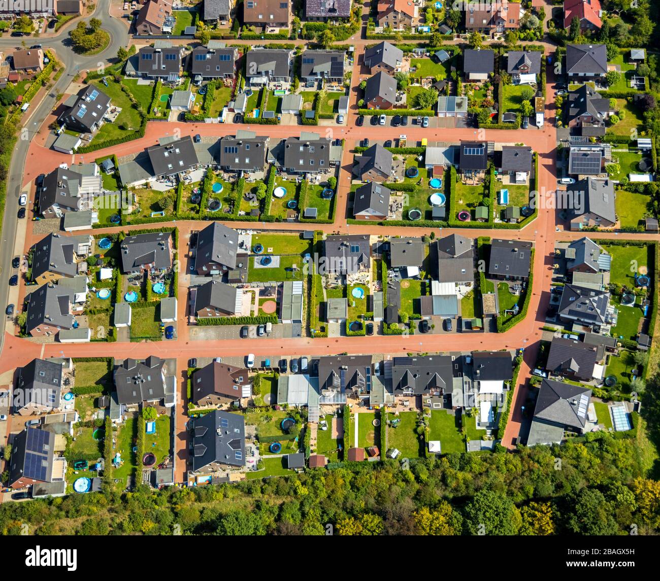 residential complex Heidesiedlung, Heidestrasse, 06.09.2019, aerial view, Germany, North Rhine-Westphalia, Ruhr Area, Voerde Stock Photo