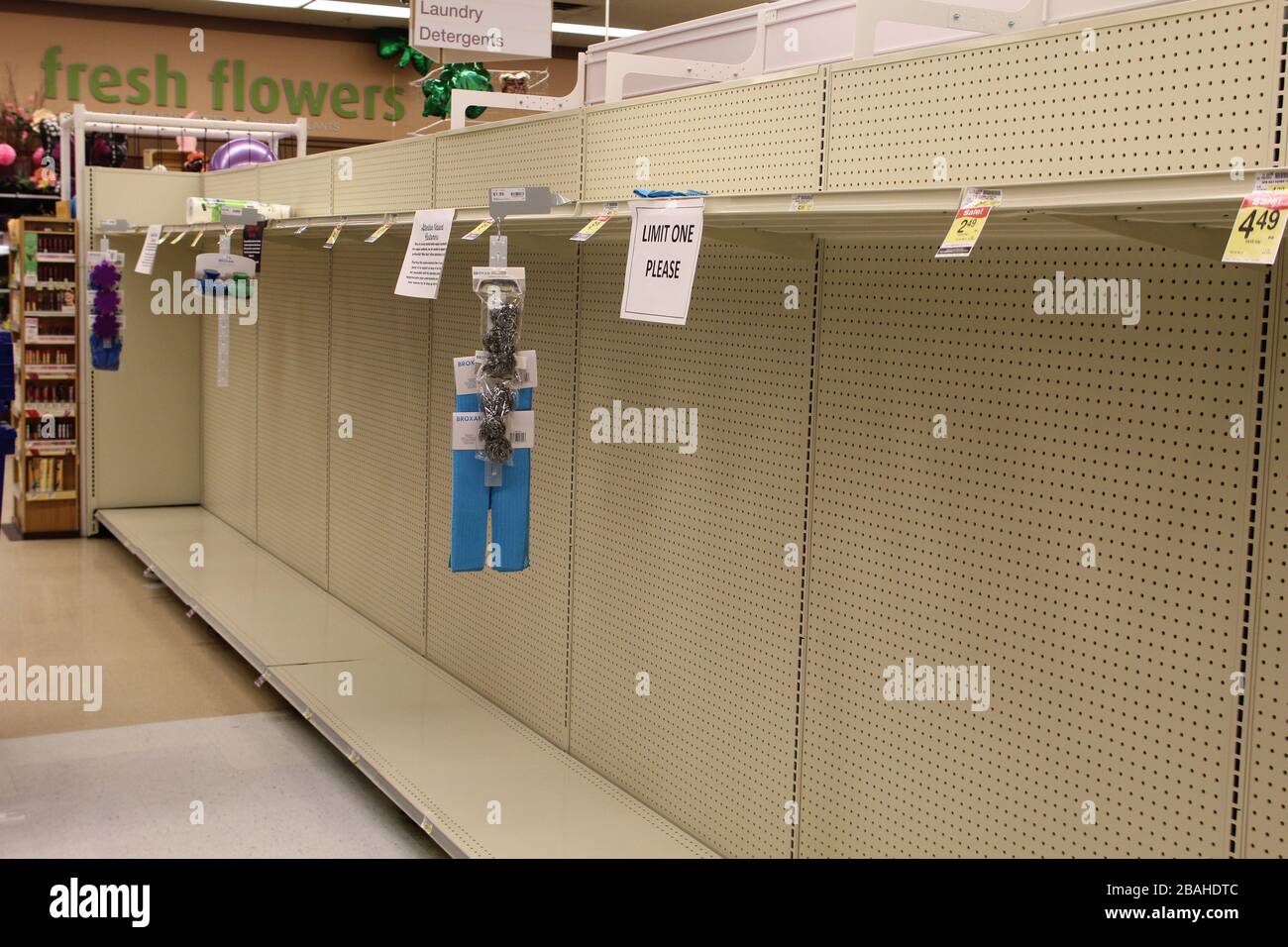 Empty toilet paper aisle at a grocery store in Niles, Illinois Stock Photo