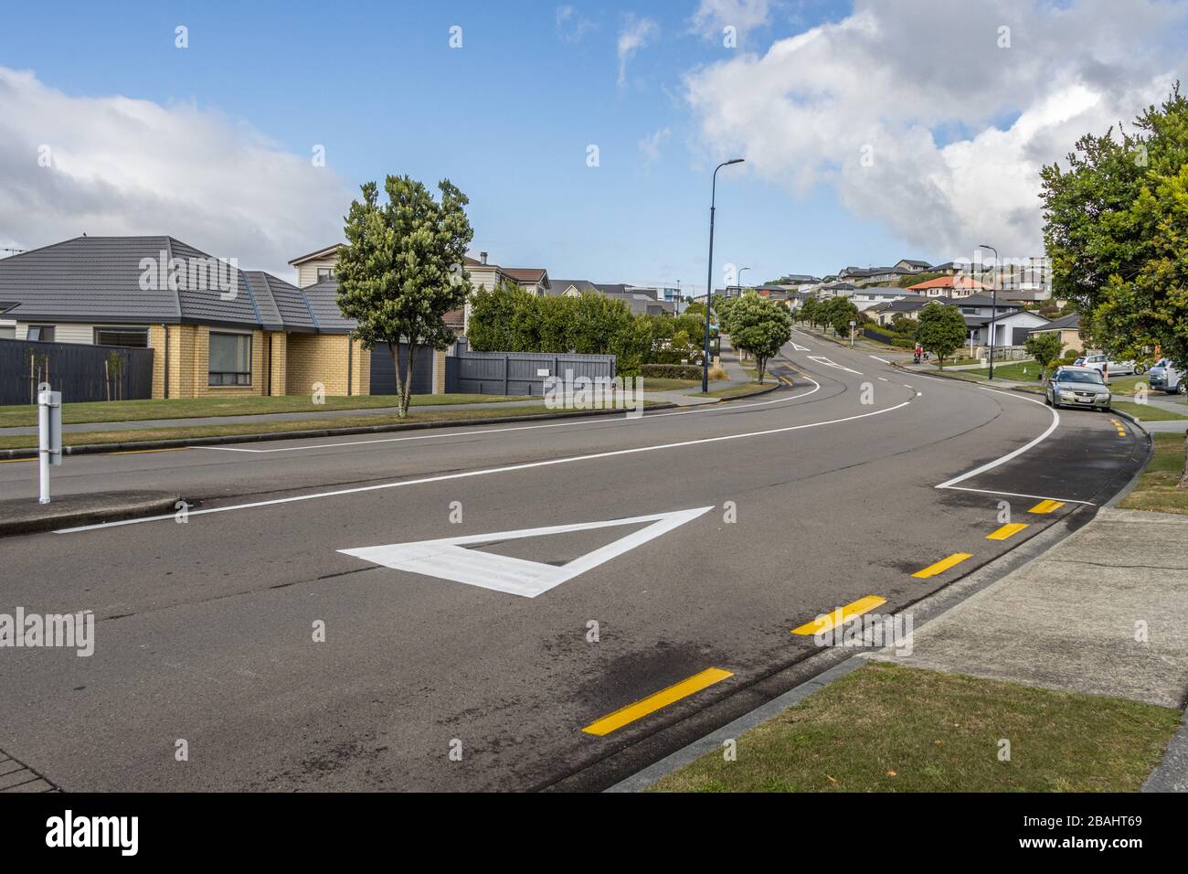 Almost empty street in suburb near Poruria during NZ COVID 19 lockdown Stock Photo