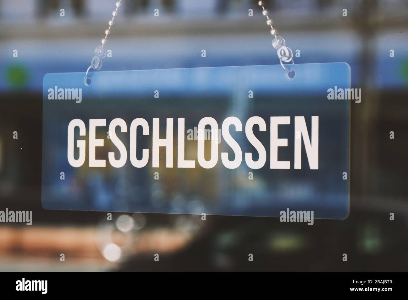 sign geschlossen - closed in german - economy crisis or business closure concept Stock Photo