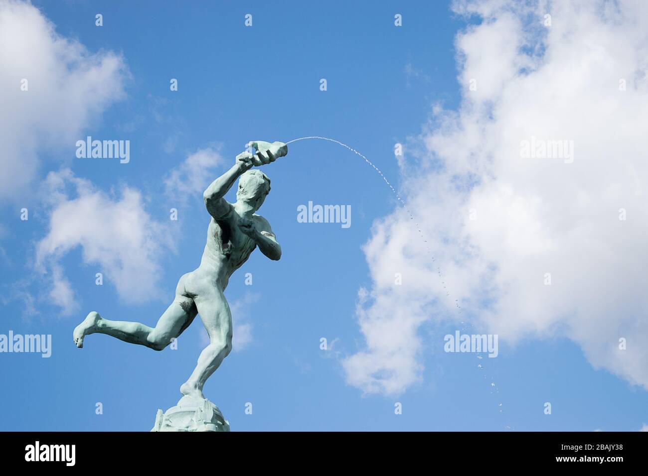 Europa statue brussels hires stock photography and images Alamy