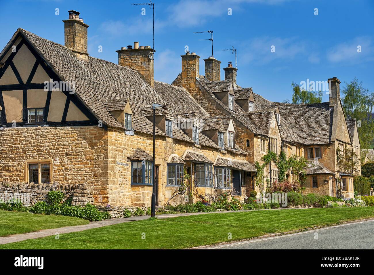 Broadway Worcestershire Cotswolds England Stock Photo Alamy