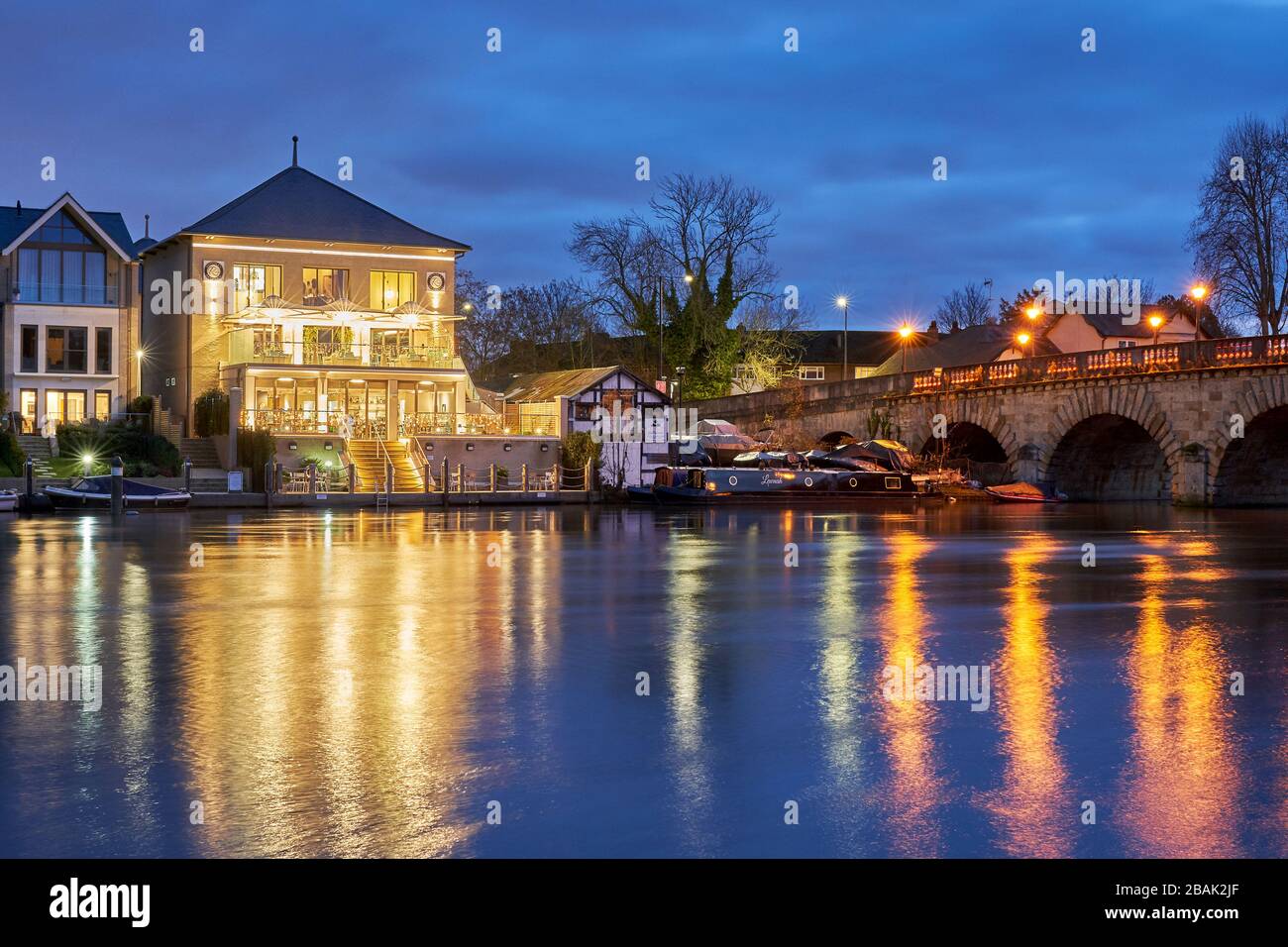 Taplow and River Thames Buckinghamshire England Stock Photo - Alamy