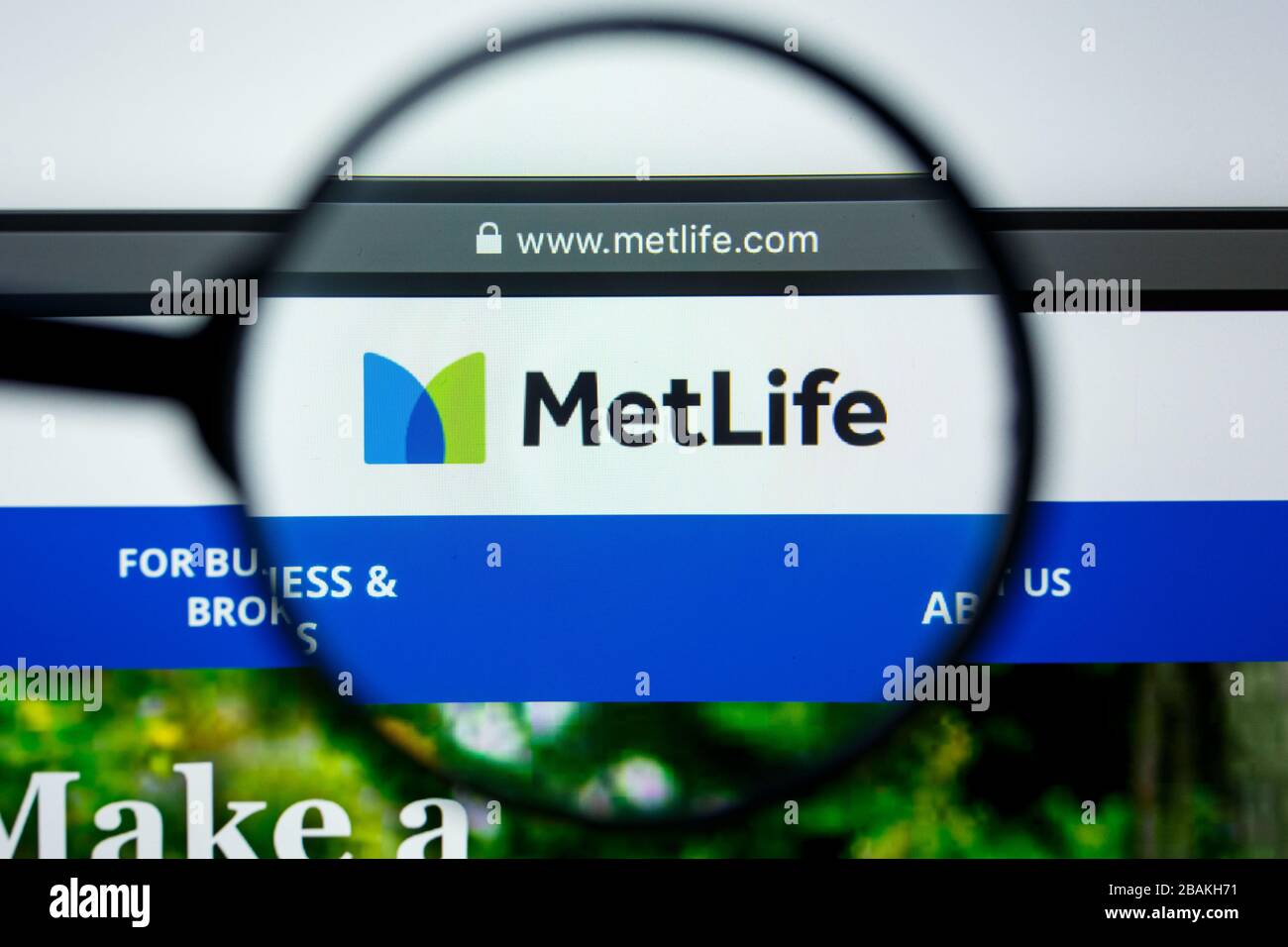 Los Angeles, California, USA - 12 June 2019: Illustrative Editorial of Metlife website homepage. Metlife logo visible on display screen Stock Photo
