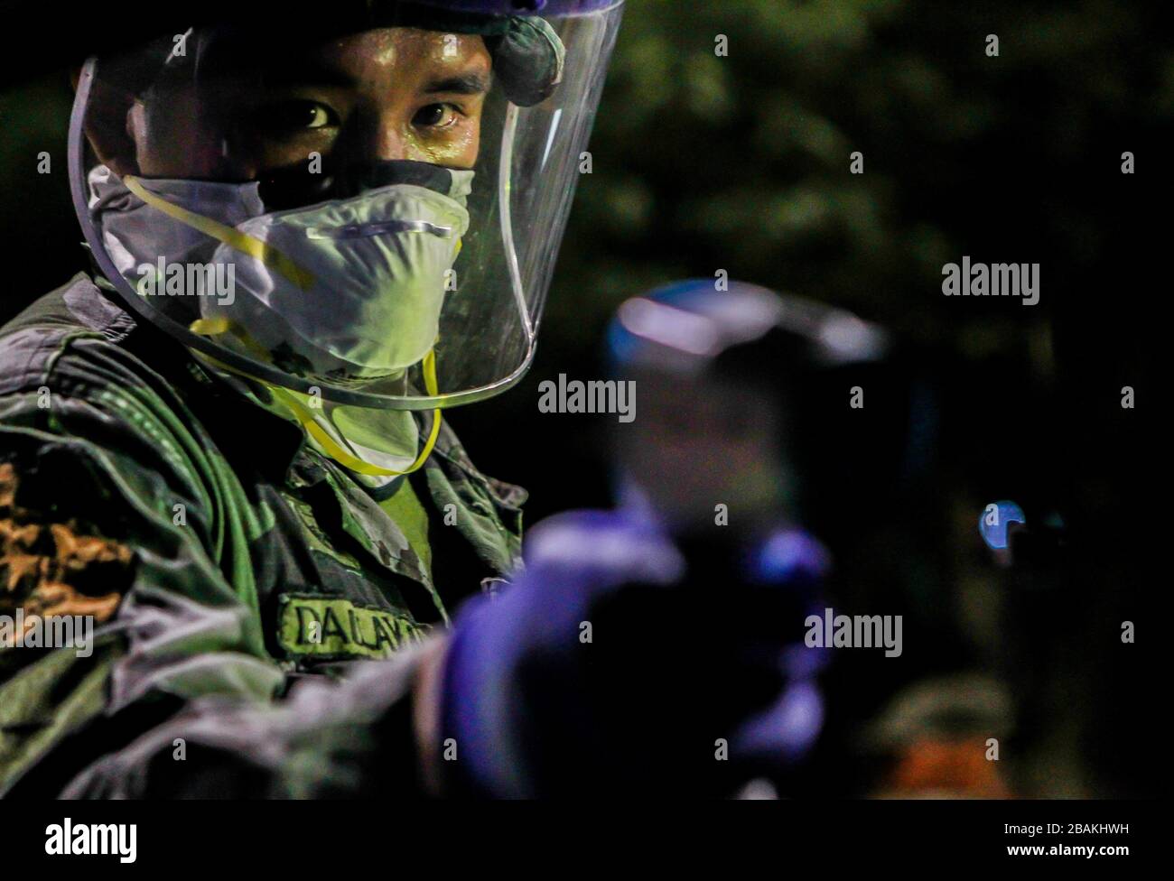 Face shield philippines hires stock photography and images Alamy