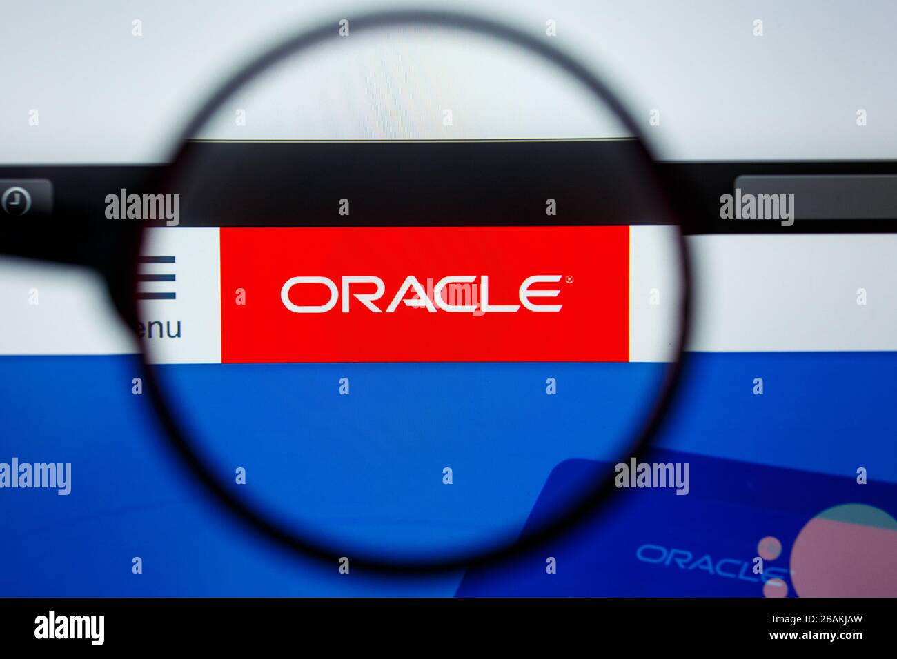 Los Angeles, California, USA - 12 June 2019: Illustrative Editorial of Oracle website homepage. Oracle logo visible on display screen Stock Photo