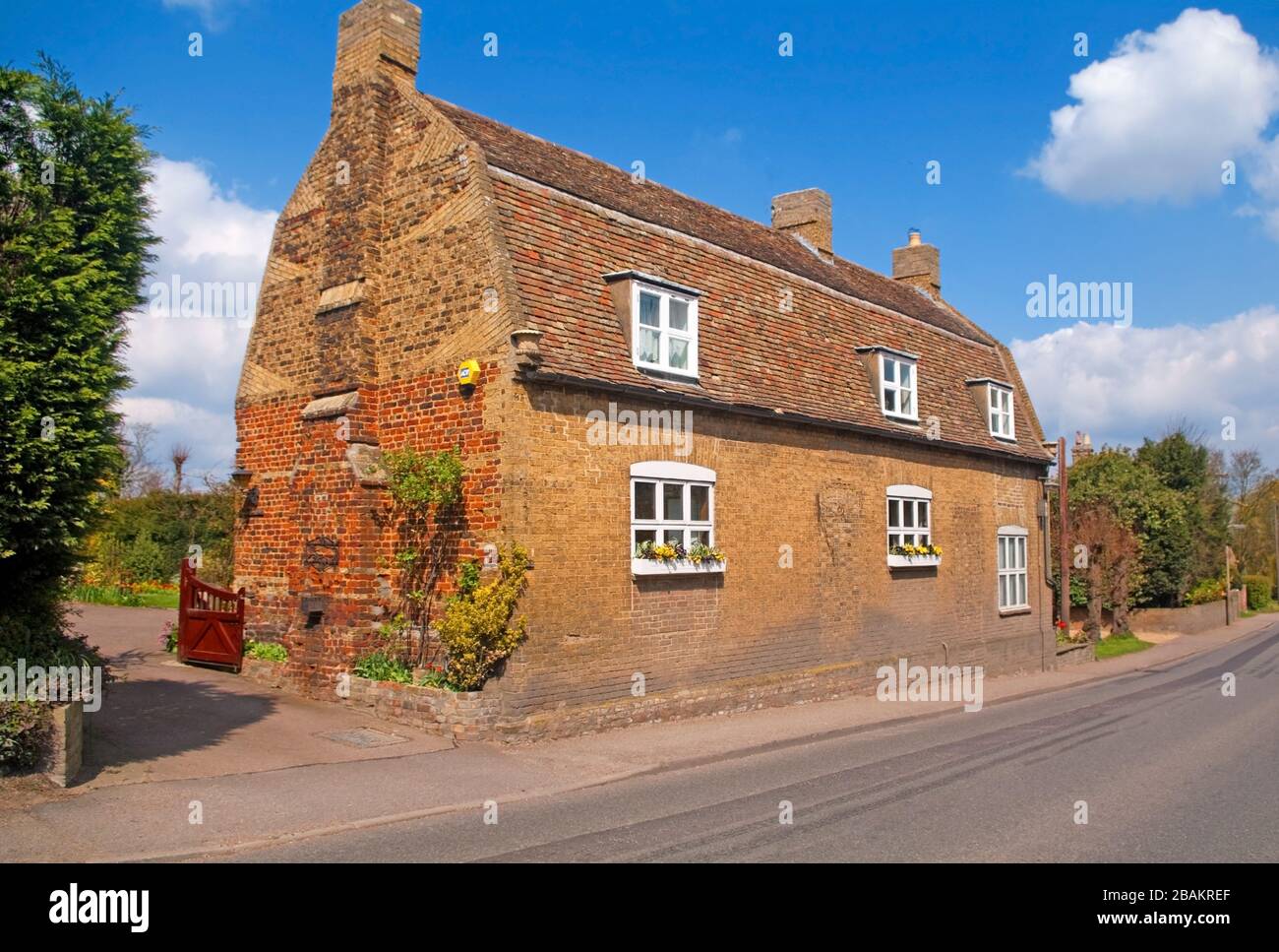 Haddenham cambridgeshire hires stock photography and images Alamy